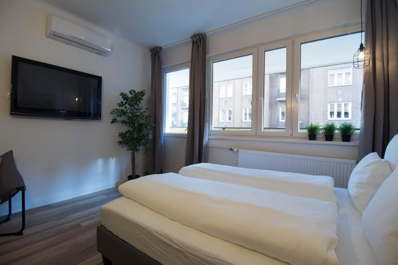 Standard Apartment By Hi5 - Madach بودابست المظهر الخارجي الصورة